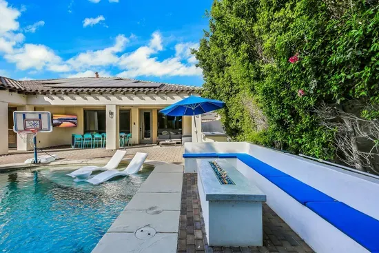 Carefree Casita-81107 Carefree Drive, Indio, CA 92201