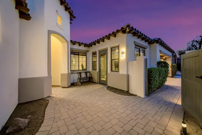 Carefree Casita-81107 Carefree Drive, Indio, CA 92201 - image 8 of 44