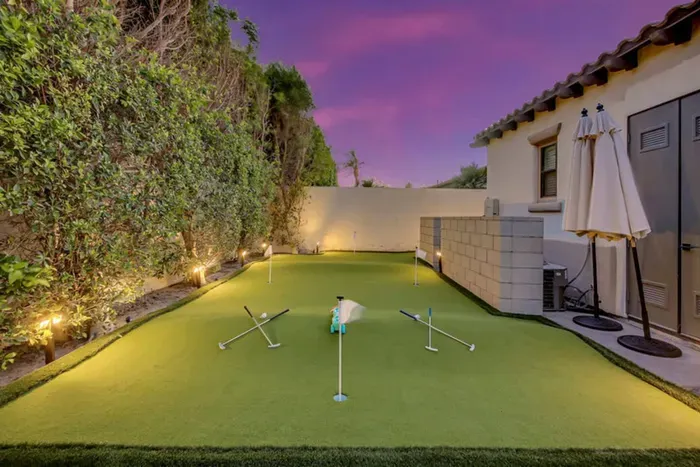 Carefree Casita-81107 Carefree Drive, Indio, CA 92201 - image 9 of 44
