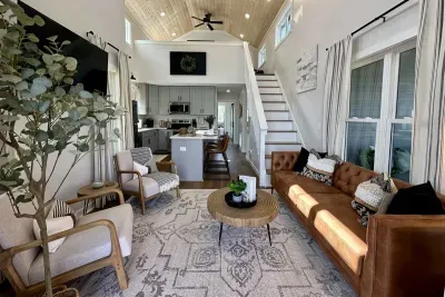 Calm Waters at The Retreat at Water's Edge