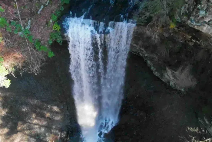 View of the waterfall at Deer Lick Falls
