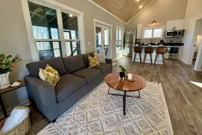 Mountain Mama at The Retreat at Sunset Bluff