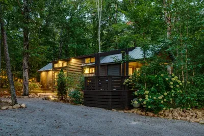 Petite Retreat at The Retreat at Water's Edge