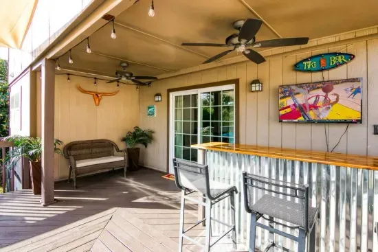 The Turkey Cove Hangout
