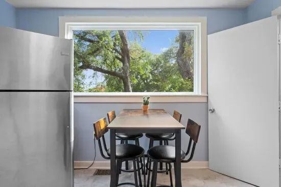 This picture is not AI!  Nice relaxing bungalow kitchen.