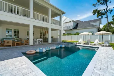 Expansive backyard oasis — space for everyone