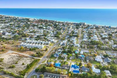 Chill by the Pool & Fire Pit, Near 30A & the Beach - image 56 of 57