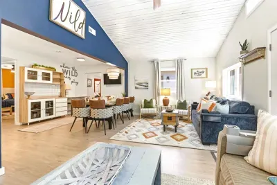 Where to Stay in Plover, WI: Neighborhoods and Rentals Guide featured image