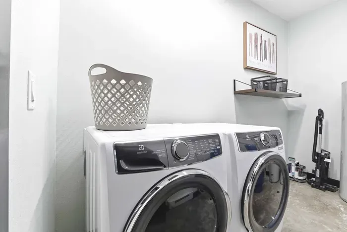 Keep the trip feeling effortless with a clean, convenient laundry space ready for longer stays, fresh towels, and easy post-adventure resets.