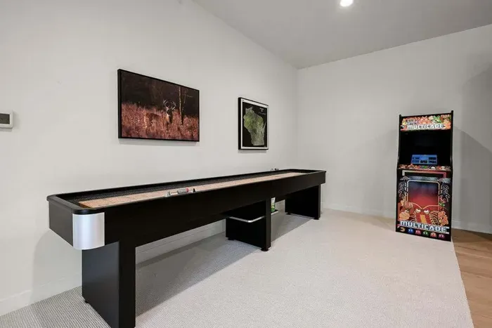 Great additional hangout space