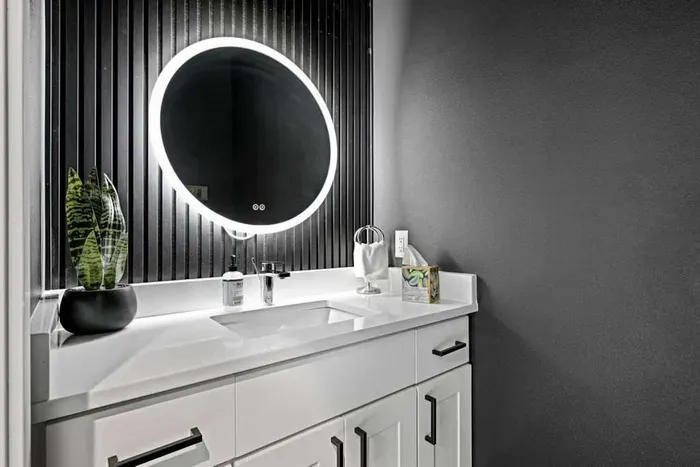 Modern fixtures for a refreshing experience