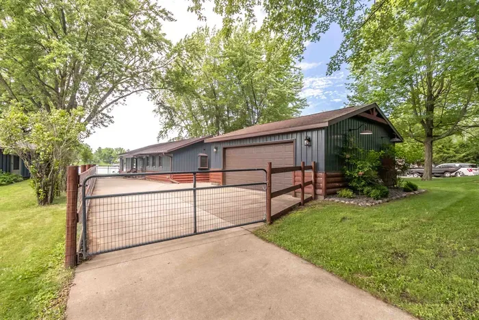 Surrounded by fresh air and natural light, it’s your private spot to relax and soak in the atmosphere.