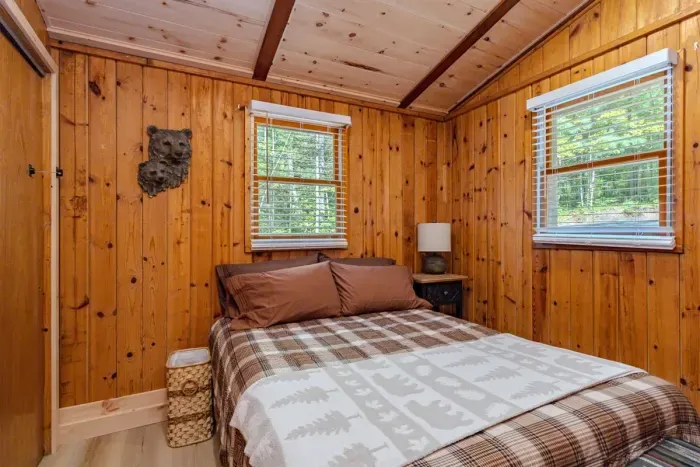 Spacious and versatile—our extra room offers the perfect space for relaxation or productivity.