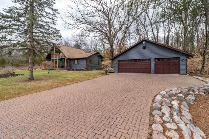 Enjoy a range of premium amenities designed for your comfort and convenience, from modern appliances to serene outdoor spaces