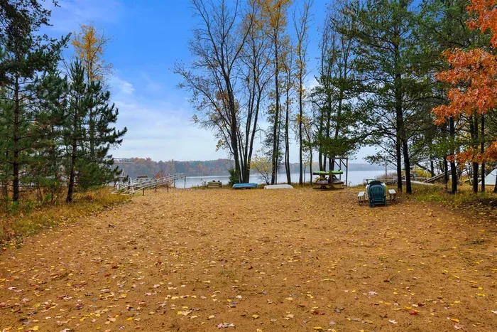 Nature-filled escape. Serene nature retreat offering privacy, comfort, and stunning foliage