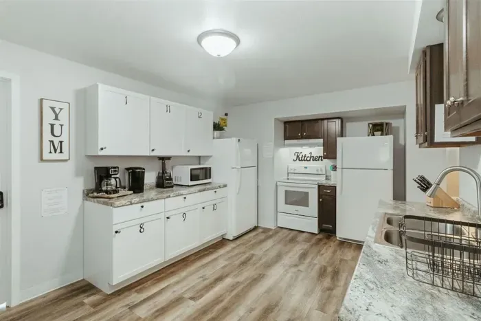 A chef's delight – our fully equipped kitchen is ready for your culinary adventures.

Kitchen
Stainless refrigerator
stove
Coffee maker
Kitchenette 
Oven
Kettle 
Blender