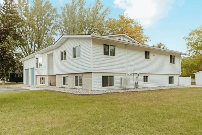 Architectural elegance meets comfort – a charming façade that welcomes you home.