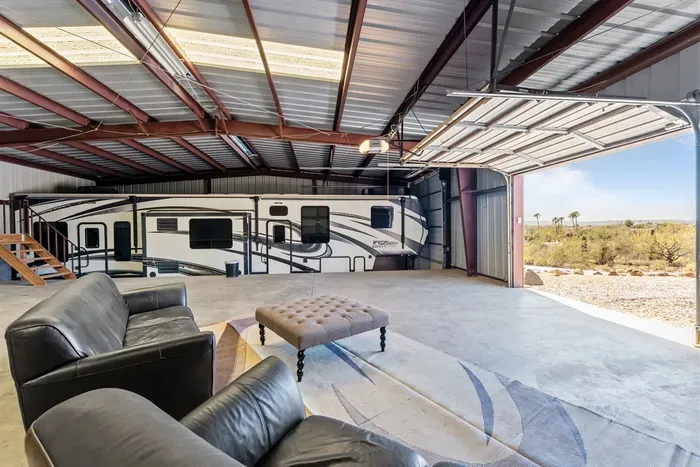 Casual seating area where guests can relax and recharge after exploring Wickenburg.