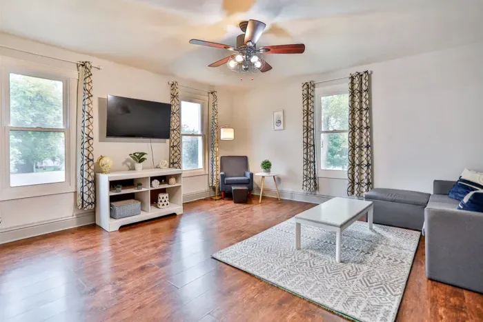 Entertainment room with plush seating