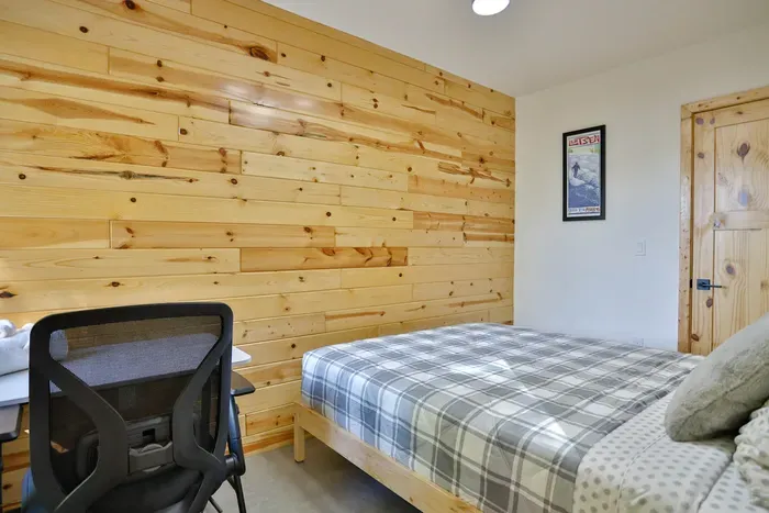 Need to log in while you're away? A dedicated workspace makes remote work easy and comfortable.