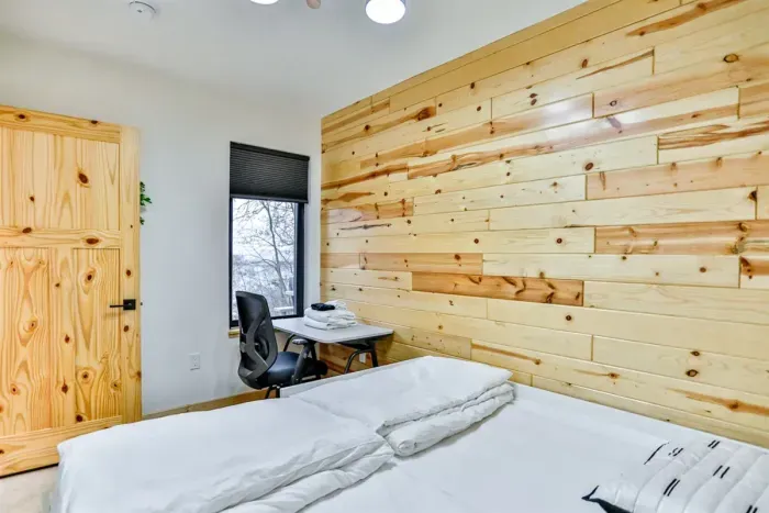 Need to log in while you're away? A dedicated workspace makes remote work easy and comfortable.