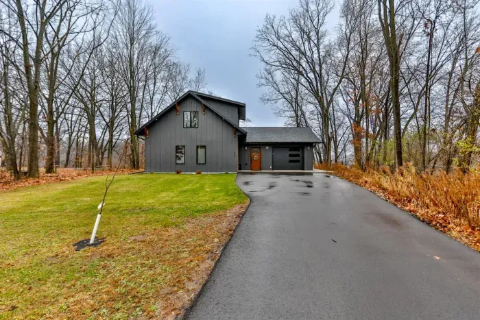 A warm and welcoming 3BR retreat with stunning views, private dock, and year-round charm.