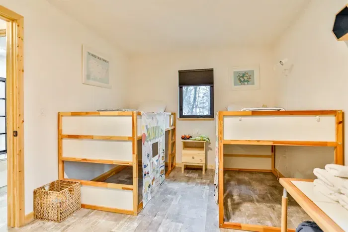 Sleepover vibes with a smart layout that sleeps up to 4 in comfort.