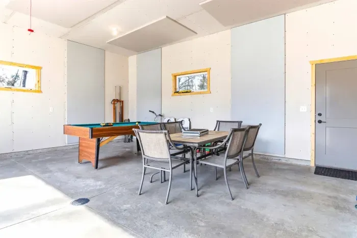 Garage Entertainment Area with Pool & Games