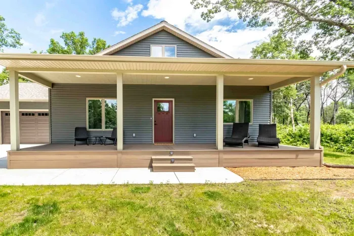 A serene outdoor space offering lush green views, perfect for relaxing and soaking in nature’s beauty.