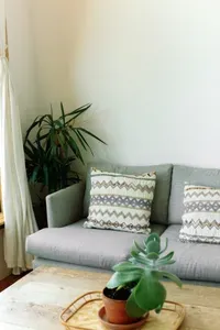 The Sycamore Treehouse - Living Room(2)