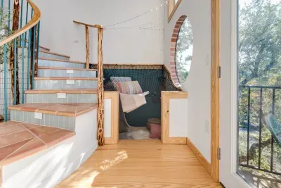 Cabin#9-37E