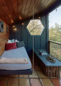 Acorn Treehouse Outdoor Lounge Area