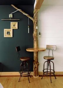 Acorn Dining Nook