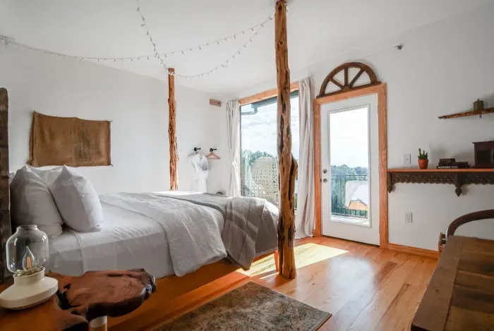 Bed with a View - Treehouse No. 11