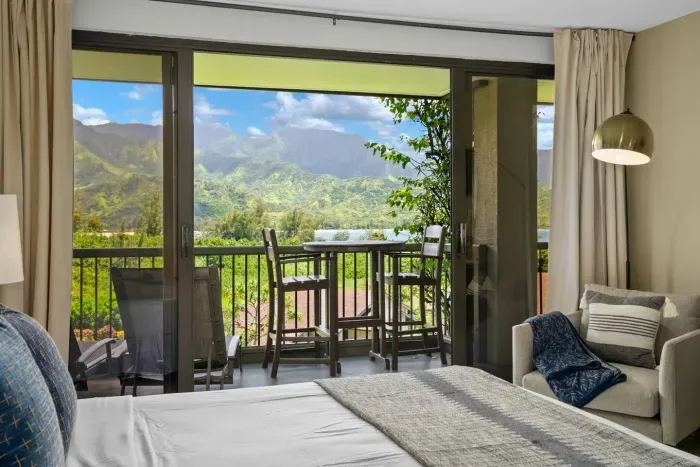 Wake up to wonderful views