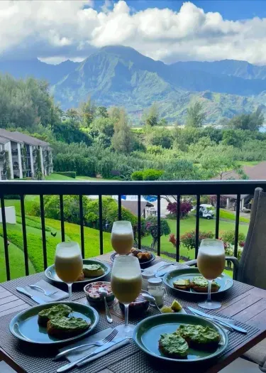 Breakfast with a view ! Simple sweet misty mornings ! 