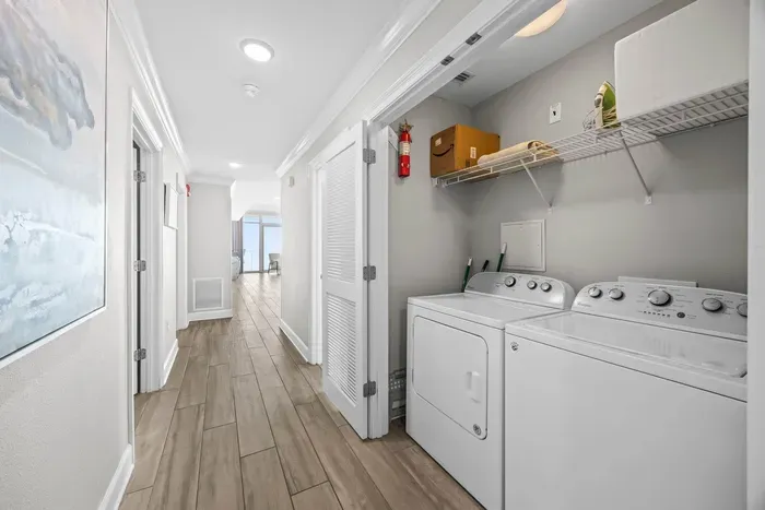 In unit washer and dryer