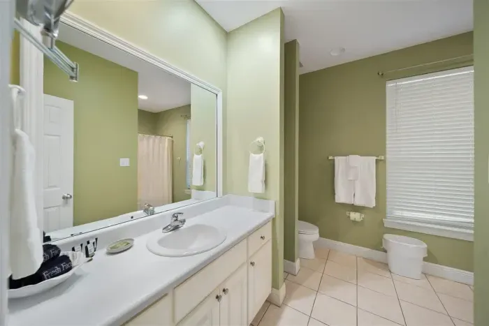 Primary Bathroom Suite