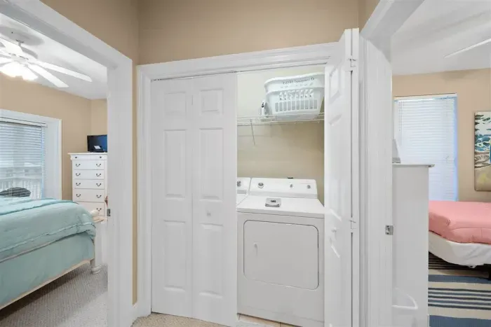 Full Size Washer and Dryer