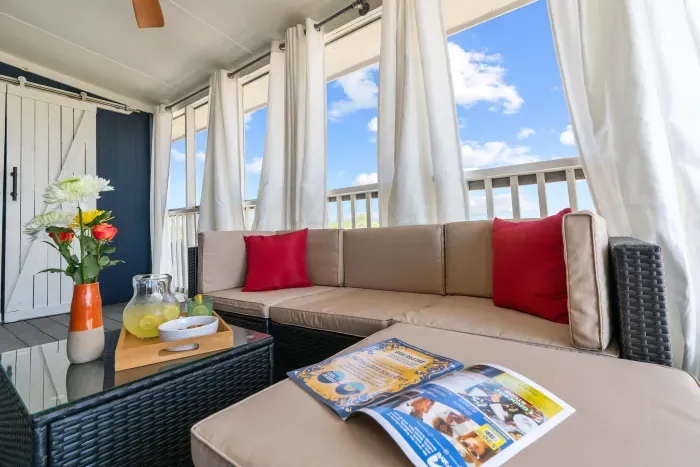 Screened in back porch, your perfect coastal nook!