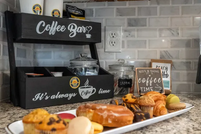 Kitchen: Sip bliss at the coffee bar, chat with family, and soak up the beachside calm.