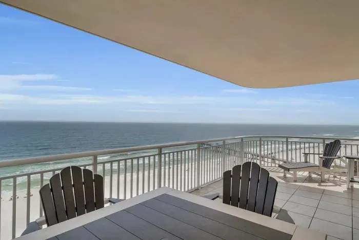 Balcony with view of the Gulf