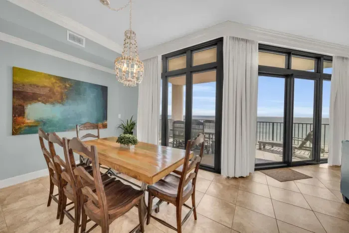 Dining room off living area