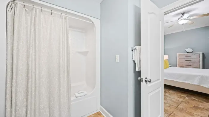 Private bathroom off 1st guest bedroom