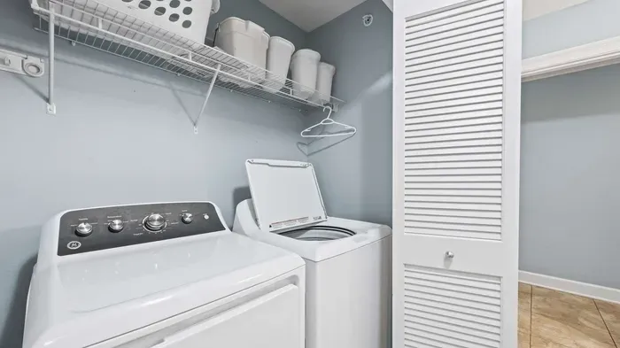 In unit washer and dryer