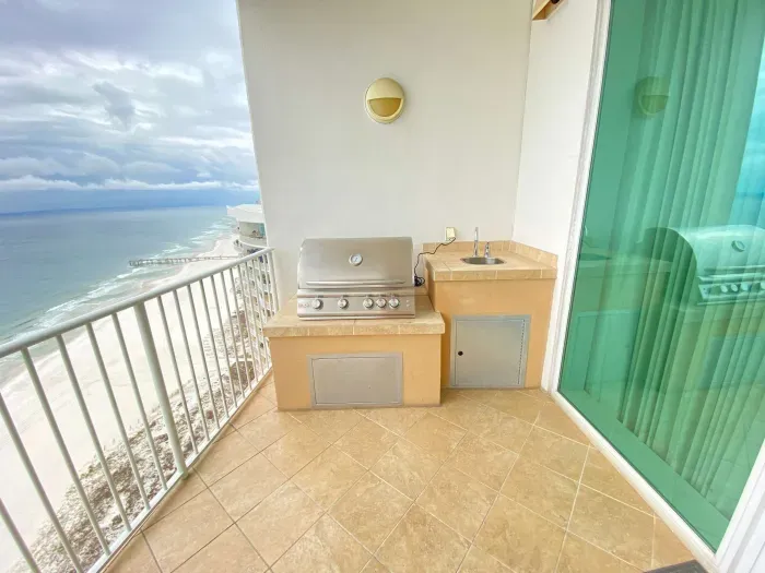 Private balcony with grill and sink