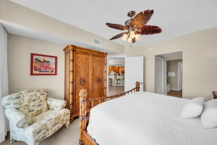 Primary bedroom with ensuite bathroom