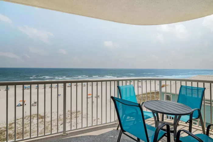 Balcony with seating for 4 