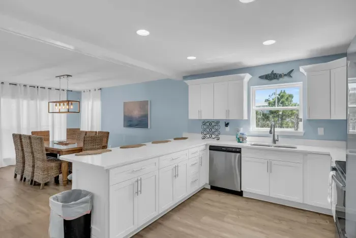 Fully equipped kitchen