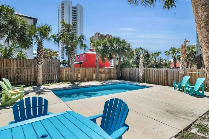 Outdoor private pool